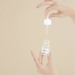 Hyaluronic Acid 5% + DMAE 1% 25ml