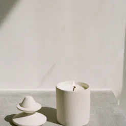 Leo Amber Scented Candle 240gr