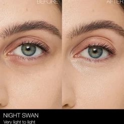 Light Reflecting Eye Brightener Night Swan