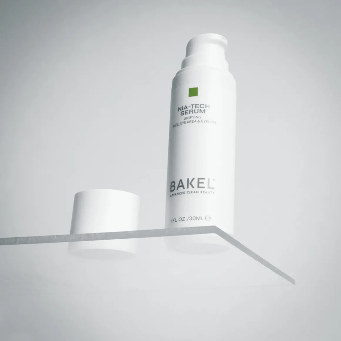 Nia-Tech Serum Case & Refill 30ml