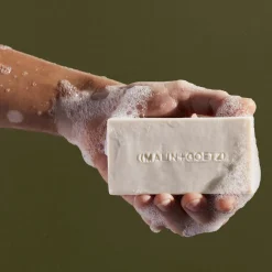 Rum Vitamin B5 Hydrating Bar 140gr