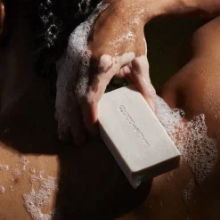 Rum Vitamin B5 Hydrating Bar 140gr